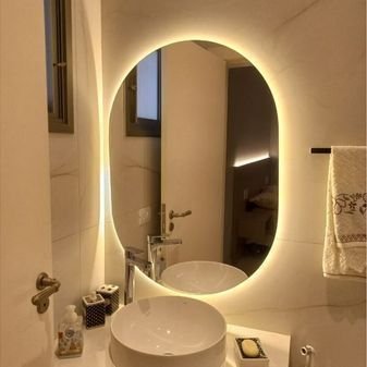 Espelho Oval Grande de Parede com LED Orgânico – Luz Quente e Fria para Banheiro Sala Quarto